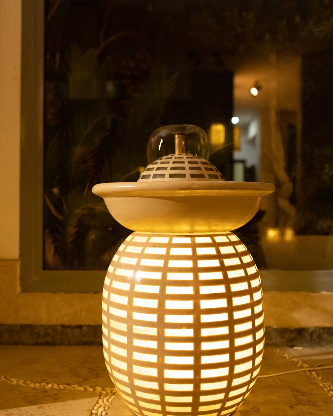 Checkerboard fountain with basin