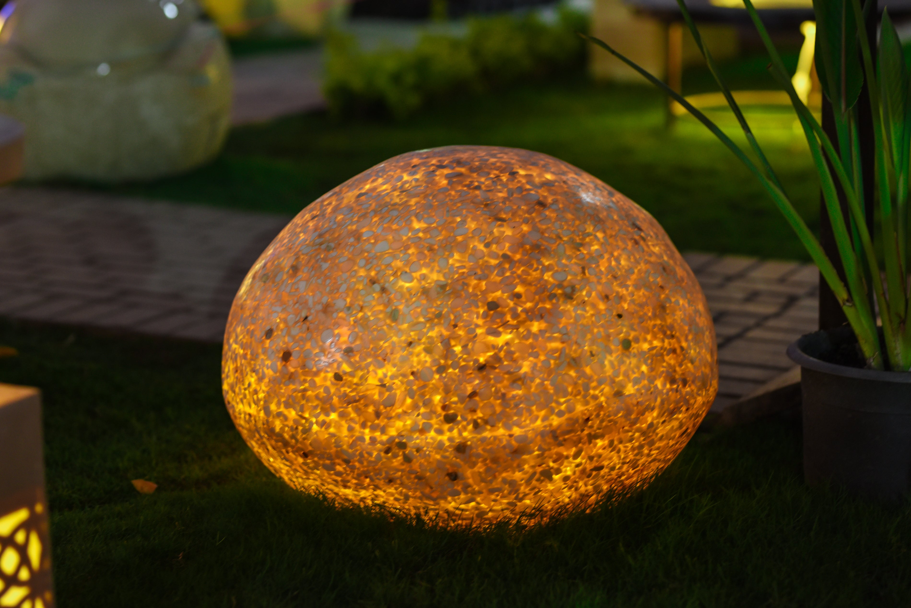 Set of luminous natural stones