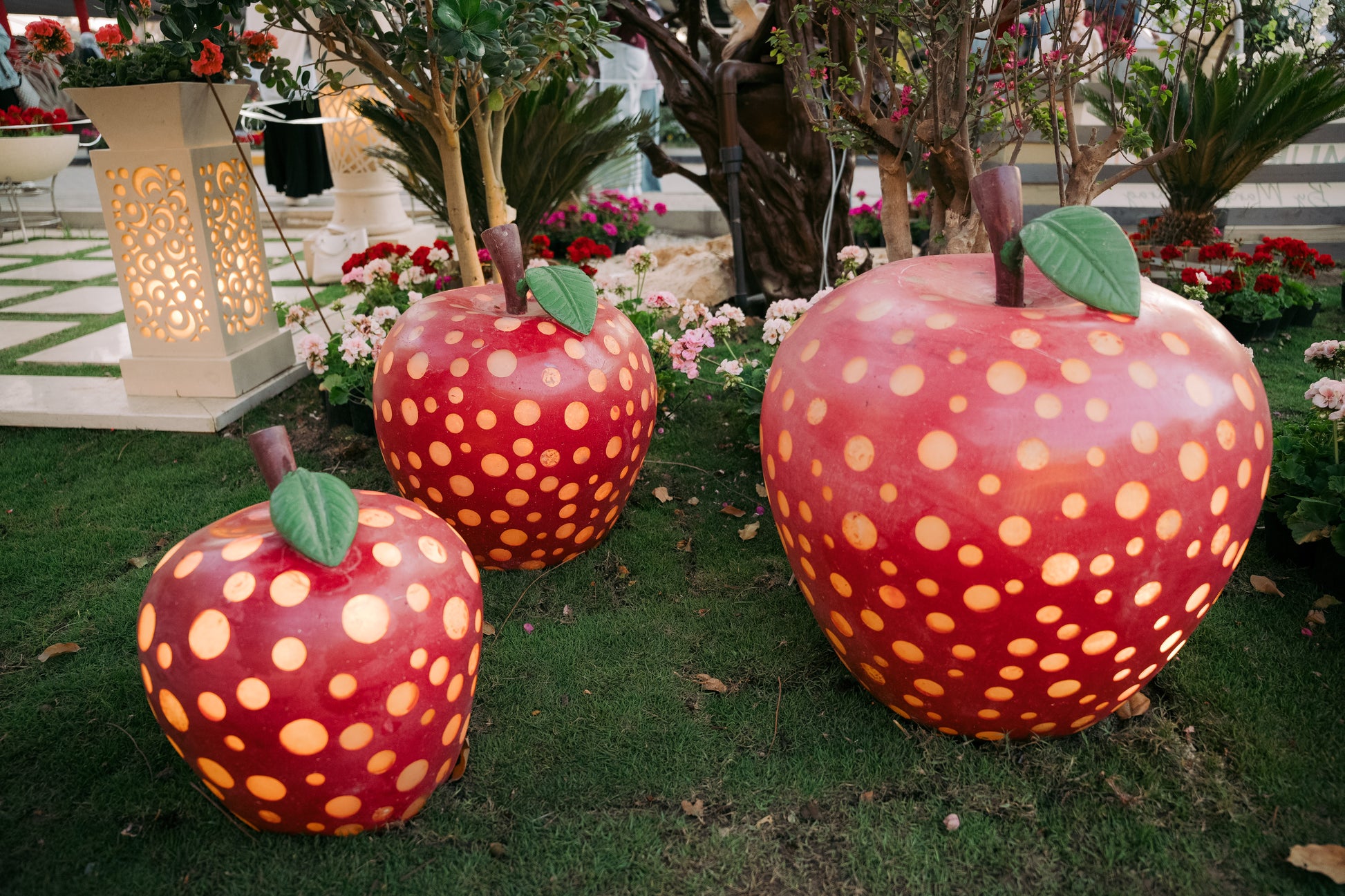 Decorative Lighting Apples