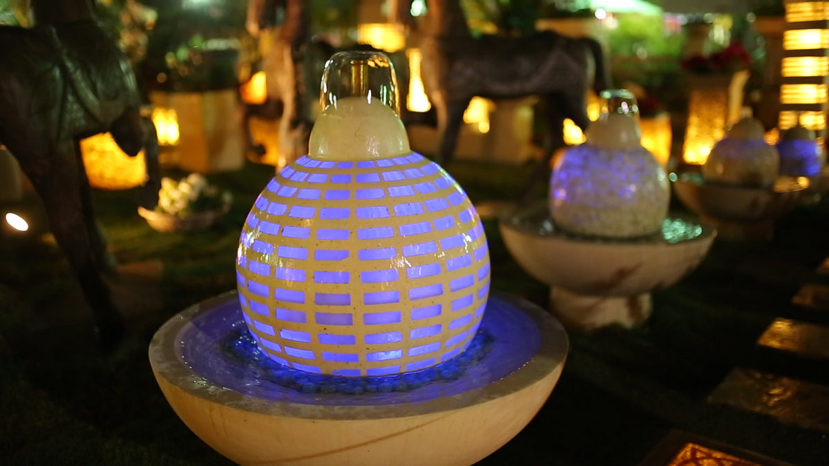 Illuminated checkered fountain